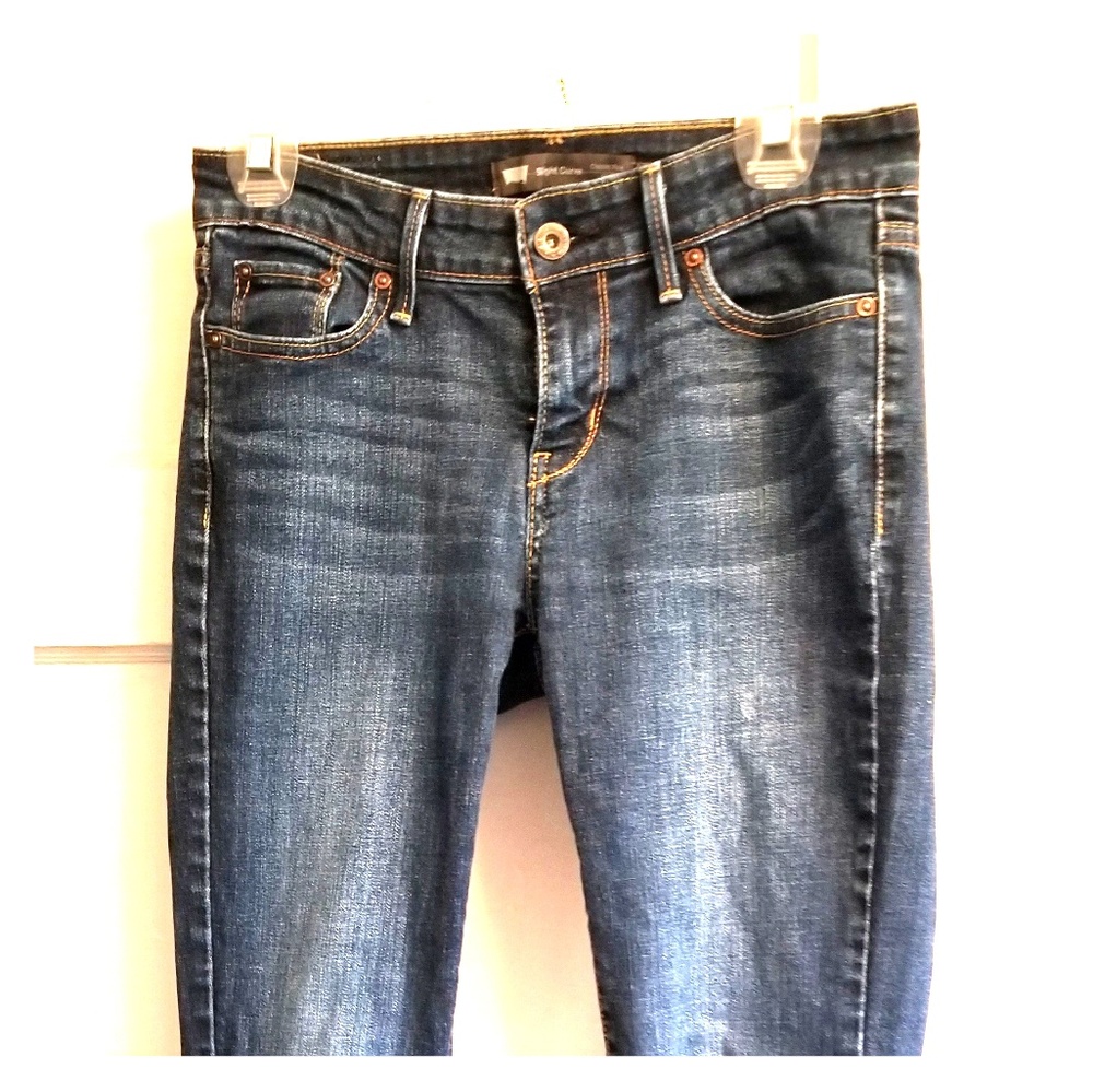 Levis Boot Cut blue jeans